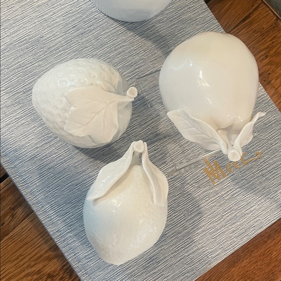 Vintage Blanc de Chine Style Ceramic Fruit Set – Lemon, Pear & Strawberry - Picture 13 of 13